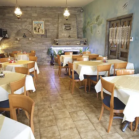 Ria Guest house